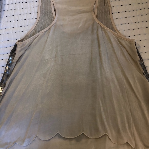 Sparkle & fade sequin top size small - Picture 4 of 5